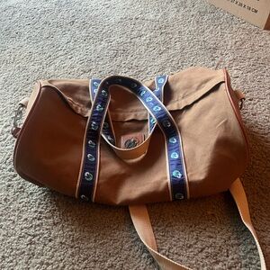Mavs fan duffle bag